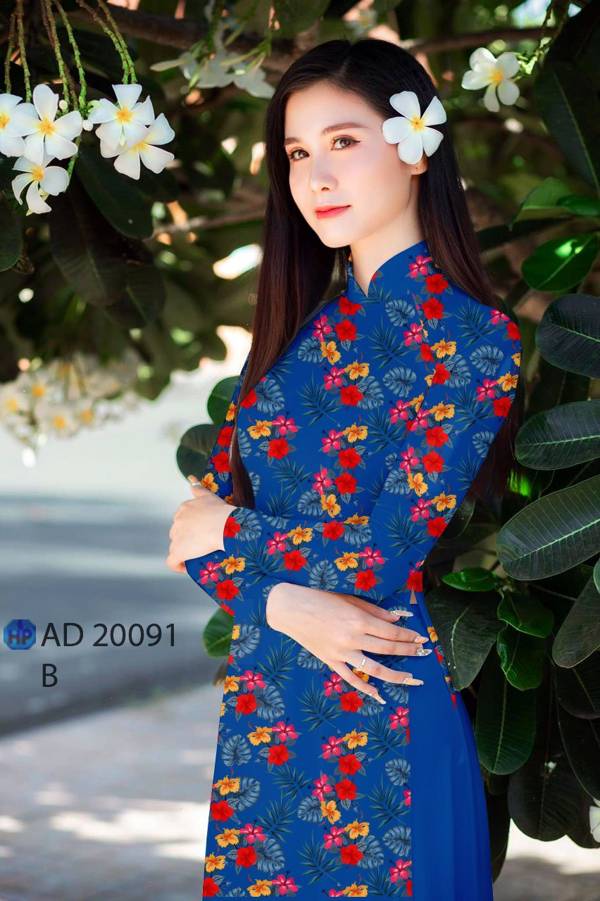 1627373120 153 vai ao dai mau moi ra hien nay (13)